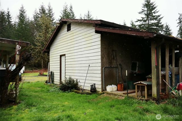 306 Minkler Rd, Winlock, WA 98596