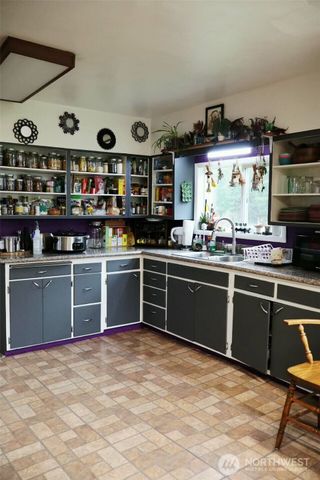 306 Minkler Rd, Winlock, WA 98596