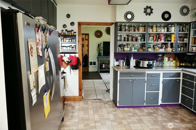 306 Minkler Rd, Winlock, WA 98596
