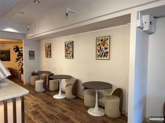 230 Main Street, Fort Lee, NJ 07024