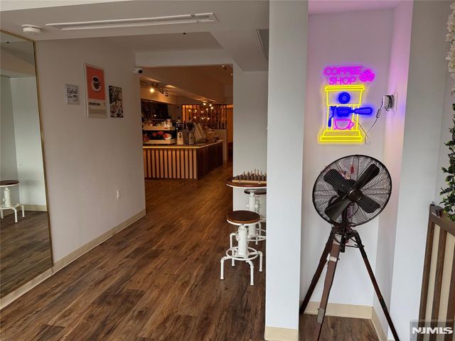 230 Main Street, Fort Lee, NJ 07024