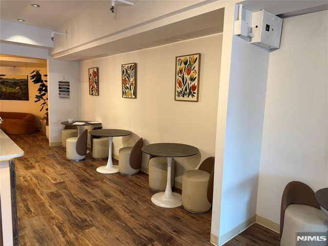 230 Main Street, Fort Lee, NJ 07024