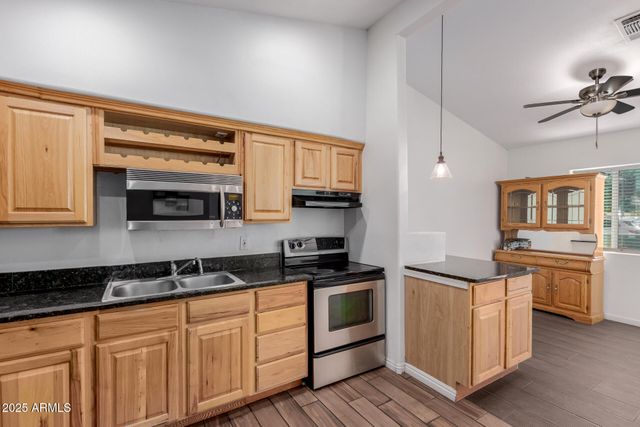 632 W JONES Avenue, Phoenix, AZ 85041