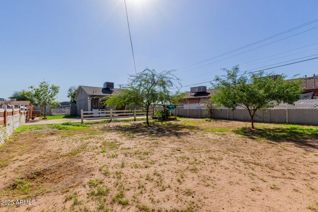632 W JONES Avenue, Phoenix, AZ 85041