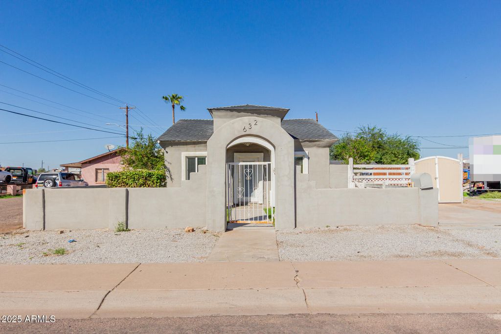 632 W JONES Avenue, Phoenix, AZ 85041