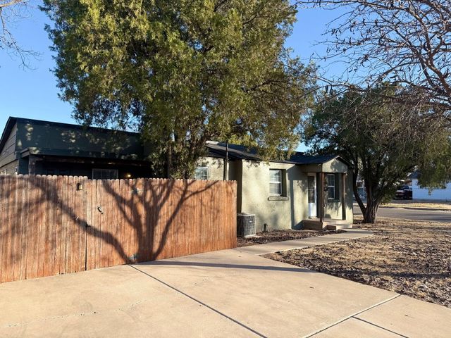 3607 Gary Avenue, Lubbock, TX 79413
