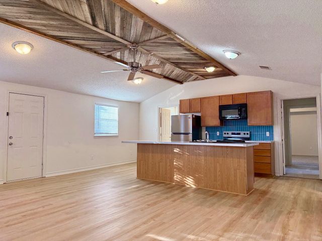 3607 Gary Avenue, Lubbock, TX 79413