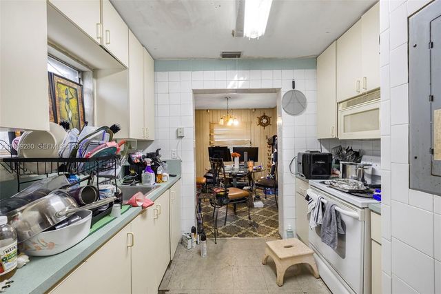 4510 NW 33rd Avenue, Miami, FL 33142