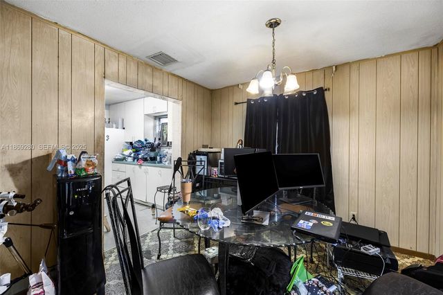 4510 NW 33rd Avenue, Miami, FL 33142