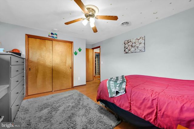 729 S 3RD AVE, Lebanon, PA 17042