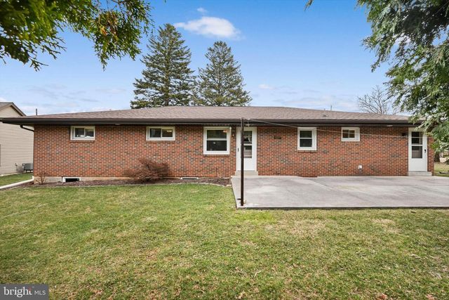 729 S 3RD AVE, Lebanon, PA 17042