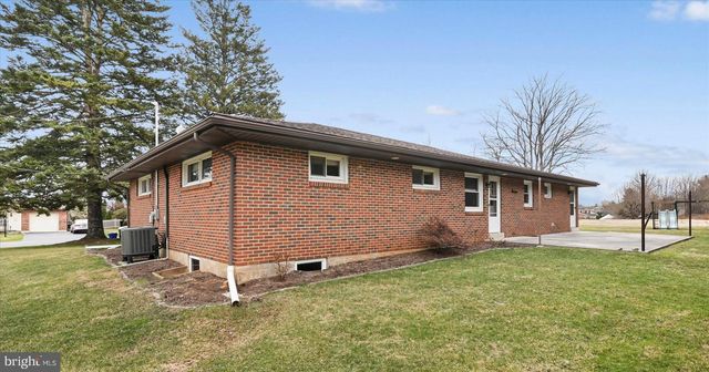 729 S 3RD AVE, Lebanon, PA 17042