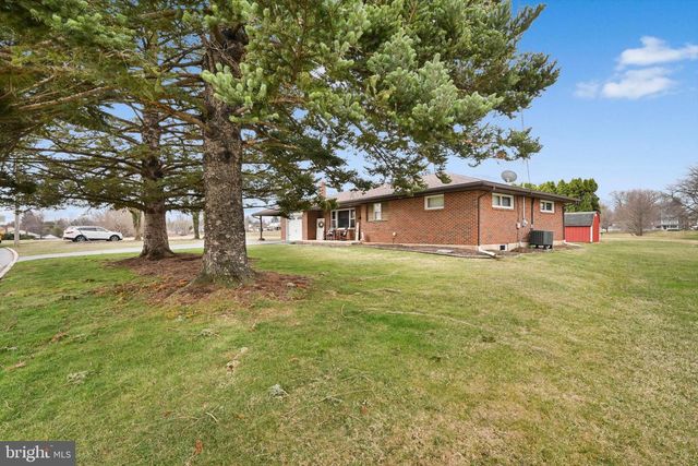 729 S 3RD AVE, Lebanon, PA 17042