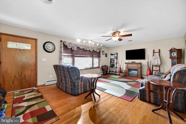 729 S 3RD AVE, Lebanon, PA 17042