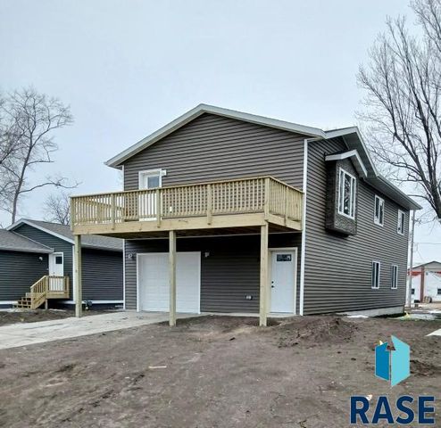 3412 N 10th Ave Avenue, Sioux Falls, SD 57104