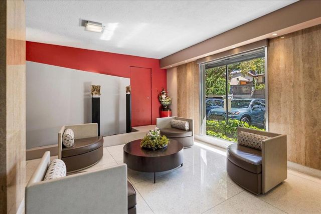 101 Alma Street 908, Palo Alto, CA 94301