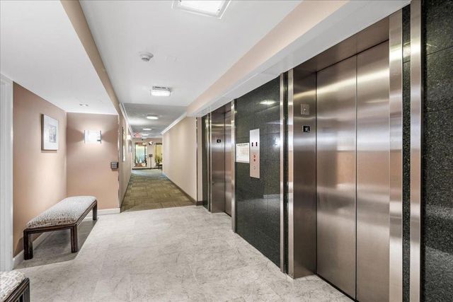 101 Alma Street 908, Palo Alto, CA 94301