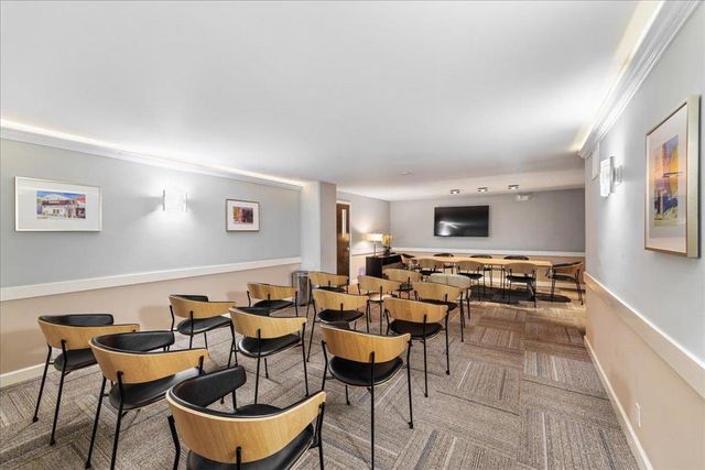 101 Alma Street 908, Palo Alto, CA 94301