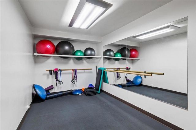 101 Alma Street 908, Palo Alto, CA 94301