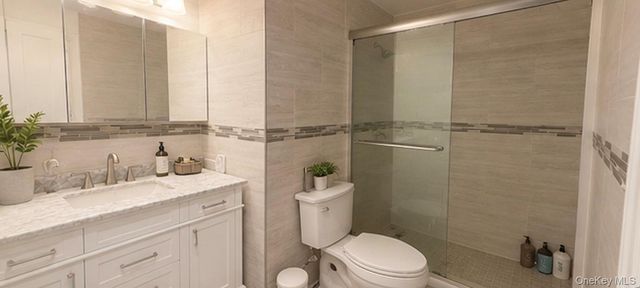 1723 Broadway, Hewlett, NY 11557