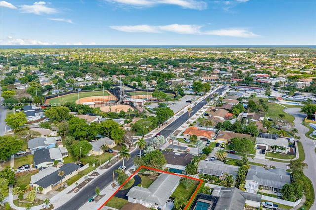 20010 Franjo Rd, Cutler Bay, FL 33189