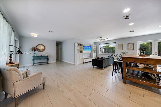 20010 Franjo Rd, Cutler Bay, FL 33189