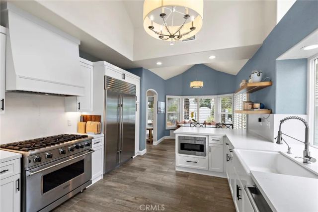 5 Northampton Court, Newport Beach, CA 92660