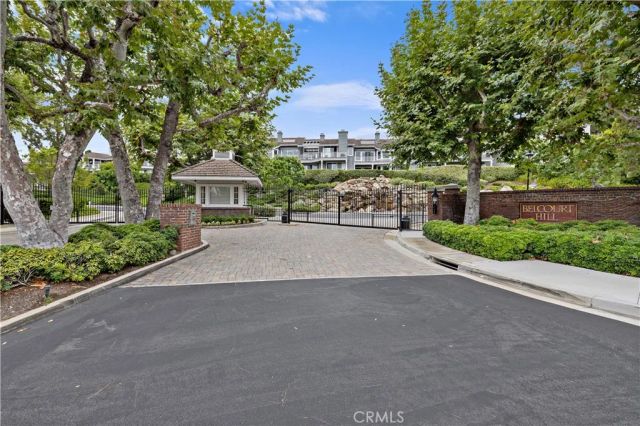 5 Northampton Court, Newport Beach, CA 92660