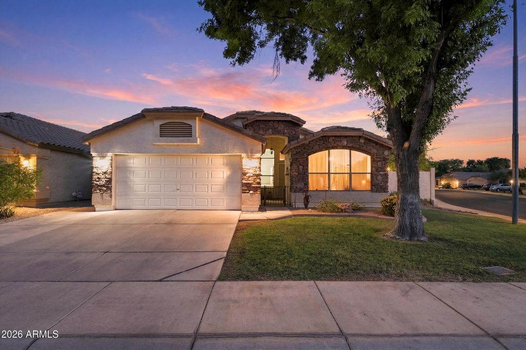 12813 W MONTE VISTA Road, Avondale, AZ 85392 — exterior