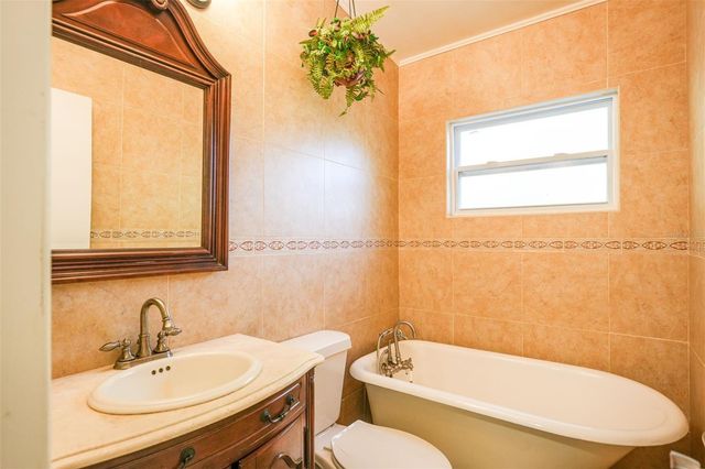 10031 UNION PARK DRIVE, Orlando, FL 32817