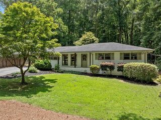 2000 Westwood SE Circle, Smyrna, GA 30080