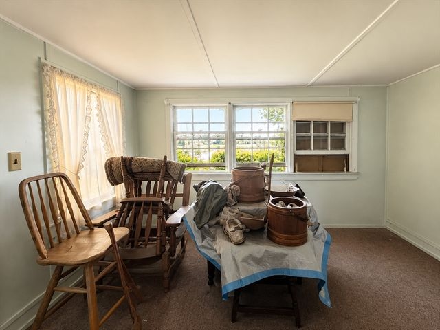 56 Lakeside Ave, Dartmouth, MA 02747