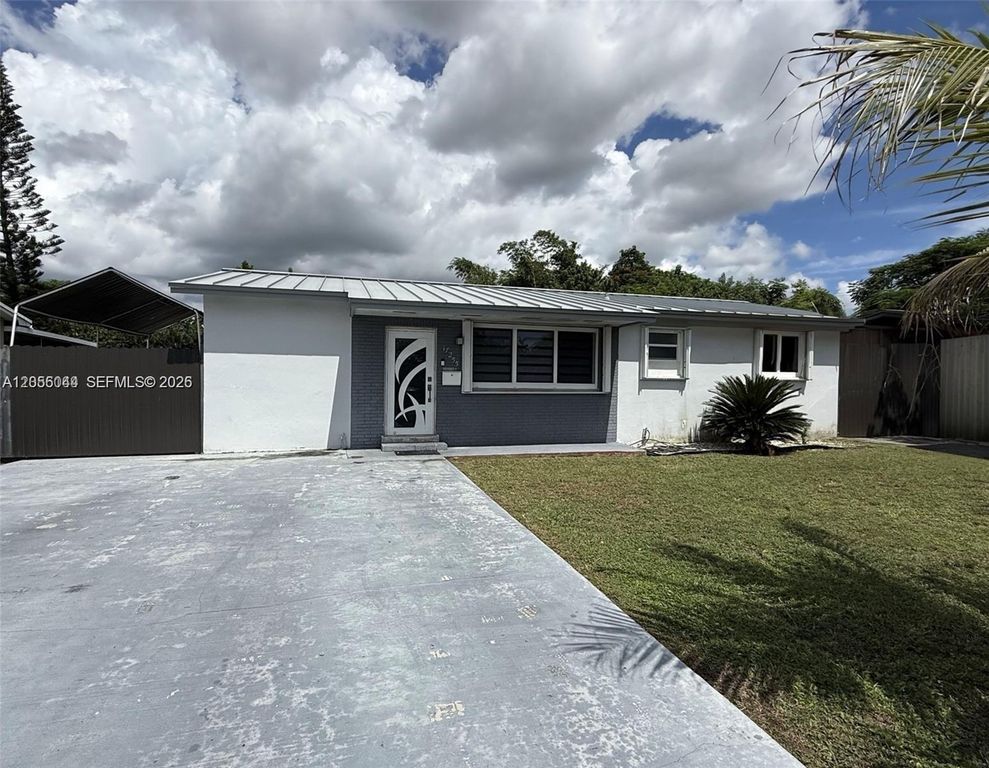 17255 SW 302nd St, Homestead, FL 33030