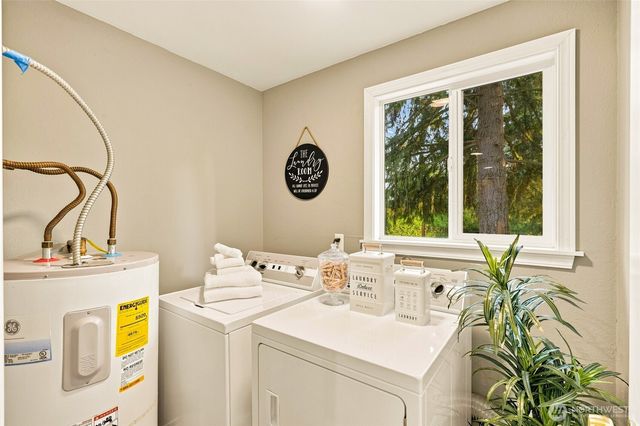 20818 Royal Anne Road, Bothell, WA 98021