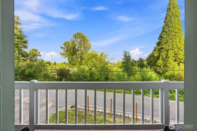20818 Royal Anne Road, Bothell, WA 98021