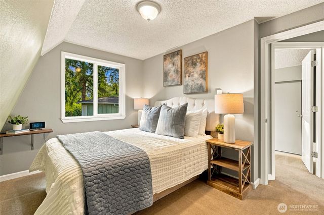 20818 Royal Anne Road, Bothell, WA 98021