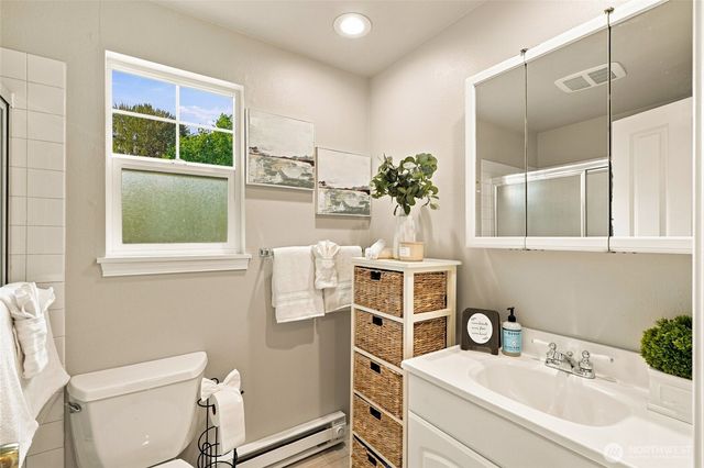 20818 Royal Anne Road, Bothell, WA 98021