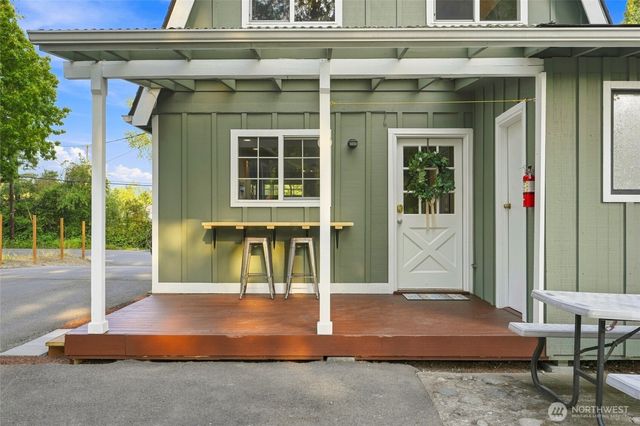 20818 Royal Anne Road, Bothell, WA 98021