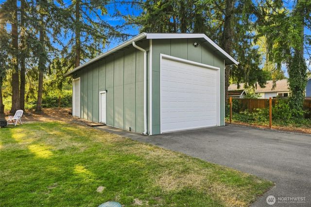 20818 Royal Anne Road, Bothell, WA 98021