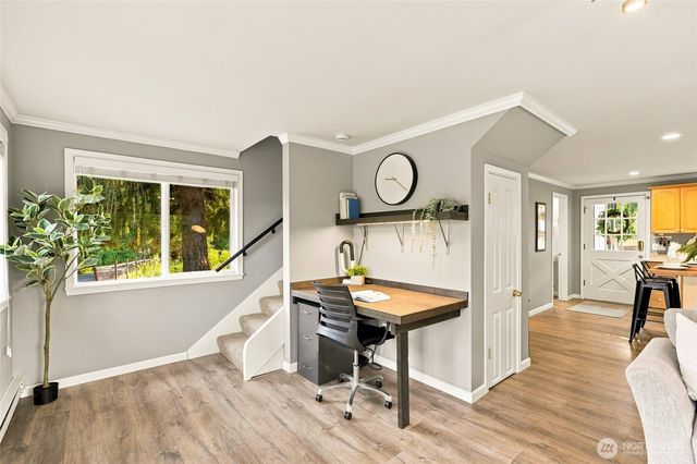 20818 Royal Anne Road, Bothell, WA 98021