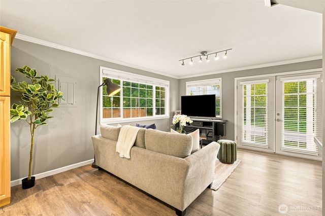 20818 Royal Anne Road, Bothell, WA 98021
