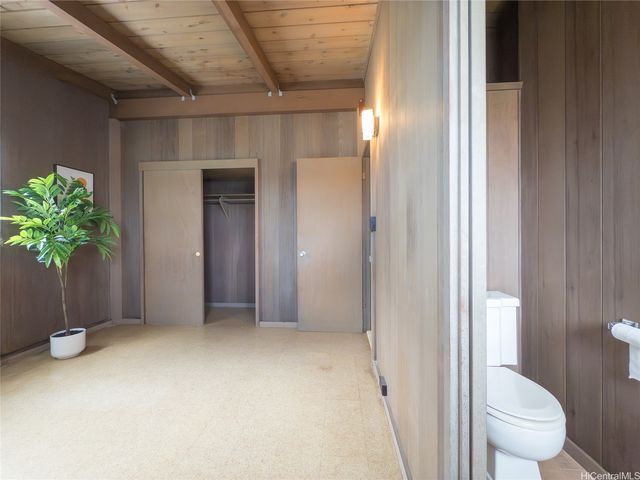 2347 Komo Mai Drive, Pearl City, HI 96782