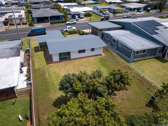 2347 Komo Mai Drive, Pearl City, HI 96782
