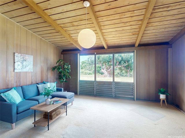 2347 Komo Mai Drive, Pearl City, HI 96782