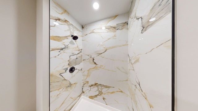 546 Dillon Street, Chesnee, SC 29323