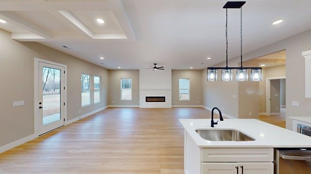 546 Dillon Street, Chesnee, SC 29323