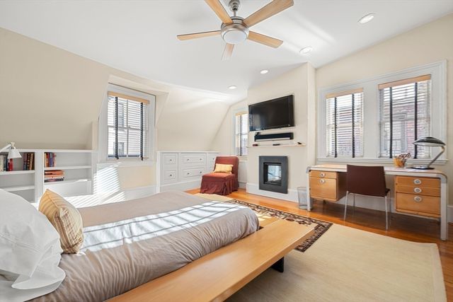 54 Union Park, Boston, MA 02116