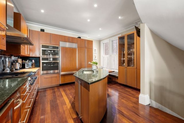 54 Union Park, Boston, MA 02116