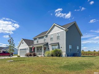 613 W NORTH Street, Mt Sterling, IL 62353