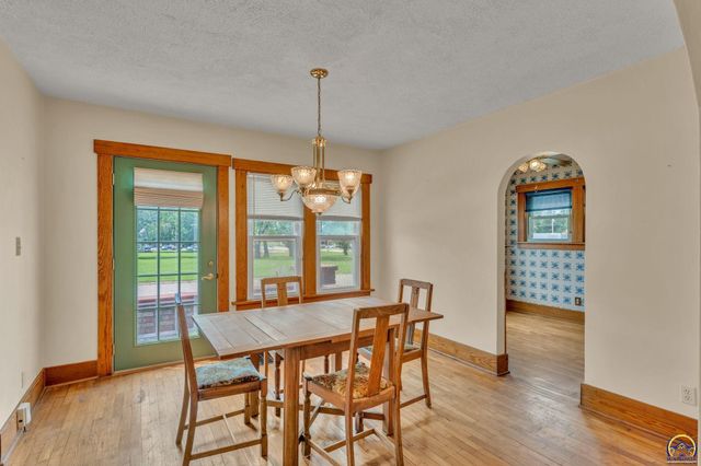 3324 SW Front St, Topeka, KS 66606